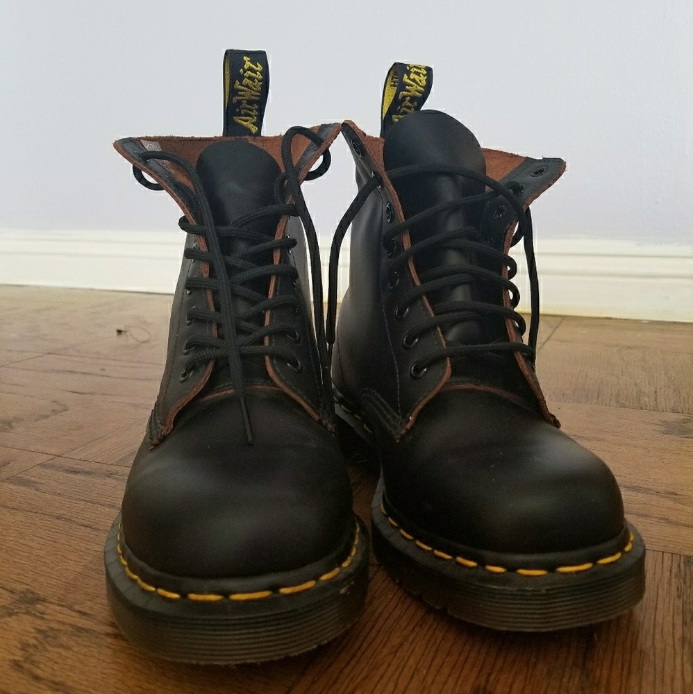 Dr. Martens Size 8